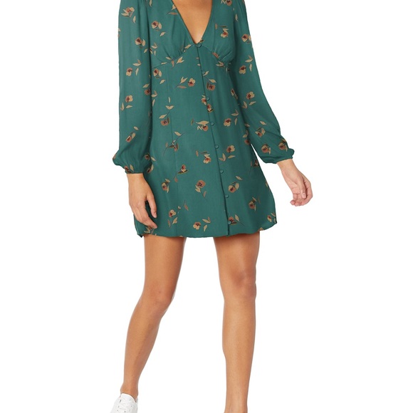 Billabong Dresses & Skirts - Billabong Green Long Sleeve Dress